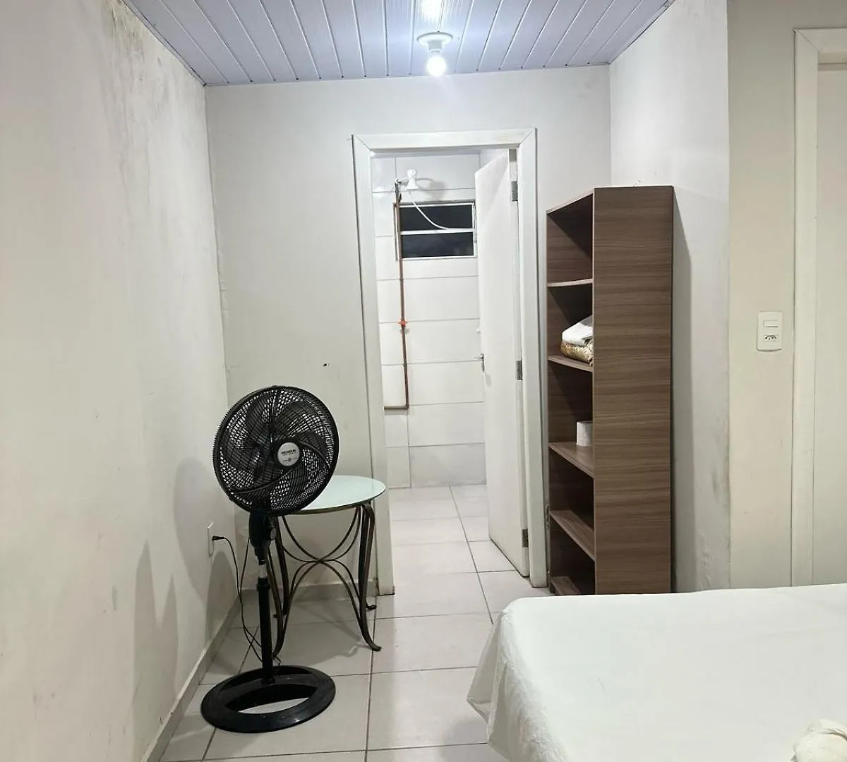 Suite Em Hospedagem 100M Da Br Sao Jose  Brazil